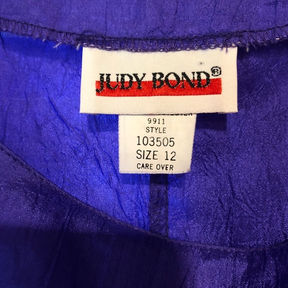 Judy Bond Top Size L in a beautiful color - Picture 2 of 3